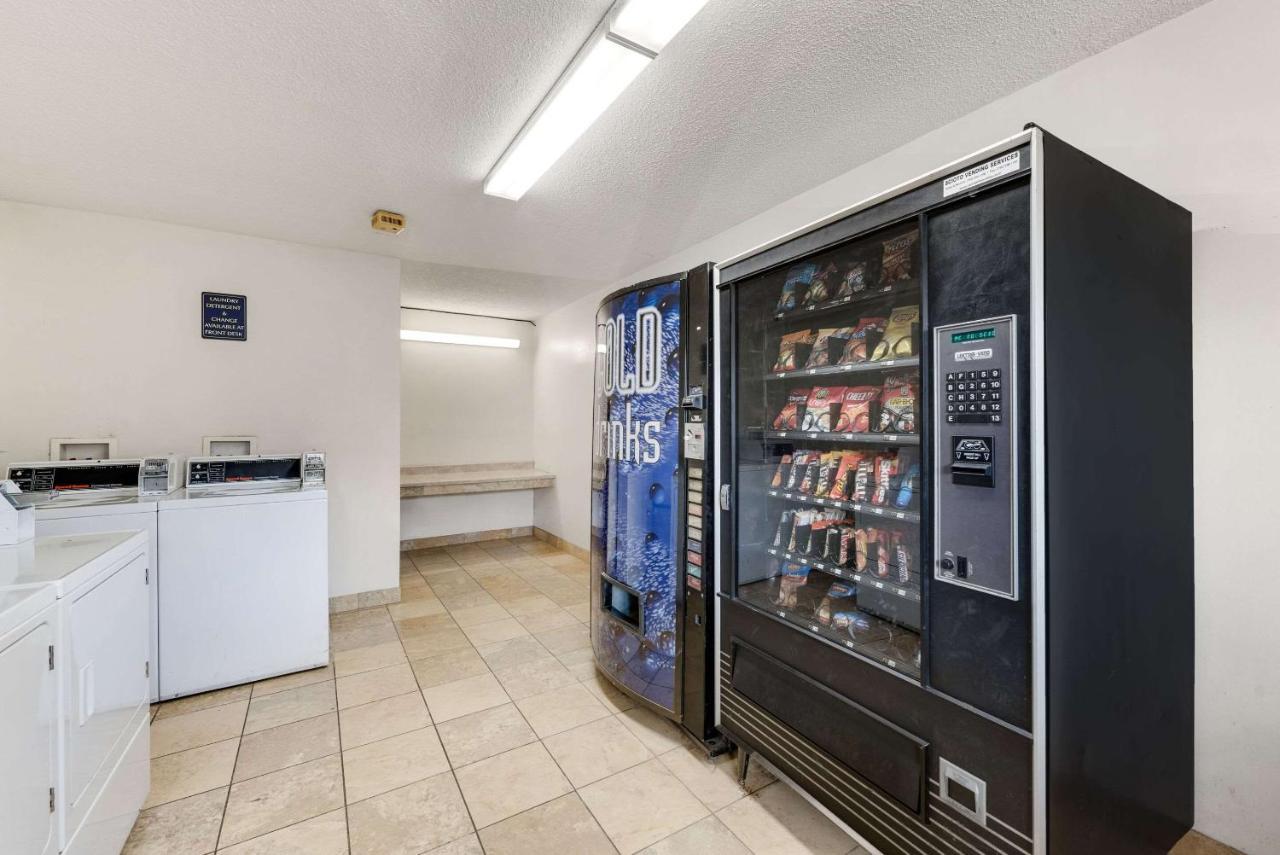 Rodeway Inn Κολόμπο Εξωτερικό φωτογραφία
